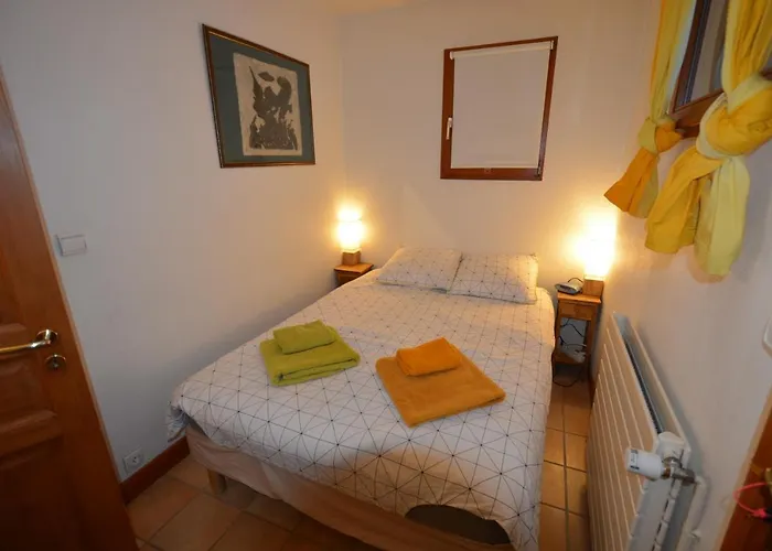 Champraz - Free Parking