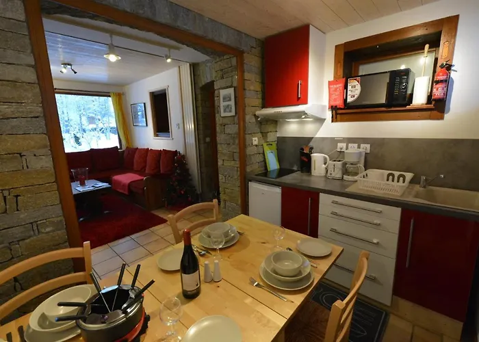 Champraz - Free Parking Chalet