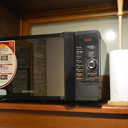 Champraz - Free Parking Chalé *