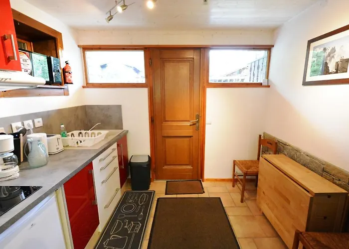 Champraz - Free Parking Alpstuga Chamonix